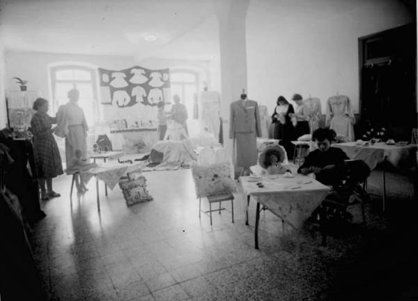 Boario - Cotonificio Solini Milano - Sartoria - Donne al lavoro