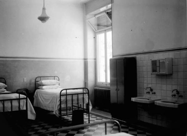 Borno - Località Croce di Salven - Sanatorio - Interno - Dormitorio