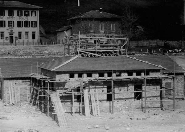 Dezzo di Scalve - Edificio in costruzione