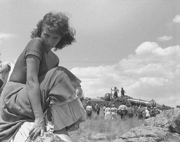 Località non identificata. Sofia Loren sul set del film "Orgoglio e passione" diretto da Stanley Kramer