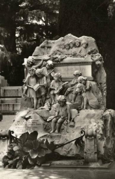 Scultura - Monumento sepolcrale - Monumento Merini - Serafino Bianchi - Milano - Cimitero Monumentale