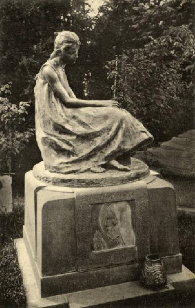 Scultura - Monumento sepolcrale - Monumento Fratelli Barzaghi - Prassitele Barzaghi - Milano - Cimitero Monumentale