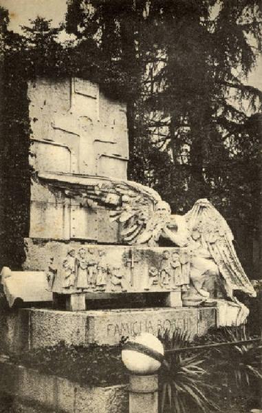 Scultura - Monumento sepolcrale - Monumento Famiglia Borghi - Enrico Butti - Milano - Cimitero Monumentale