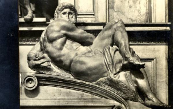 Scultura - Monumento sepolcrale - Sepolcro di Giuliano de' Medici duca di Nemours - Il Giorno - Michelangelo Buonarroti - Firenze - Cappelle Medicee - Sagrestia Nuova