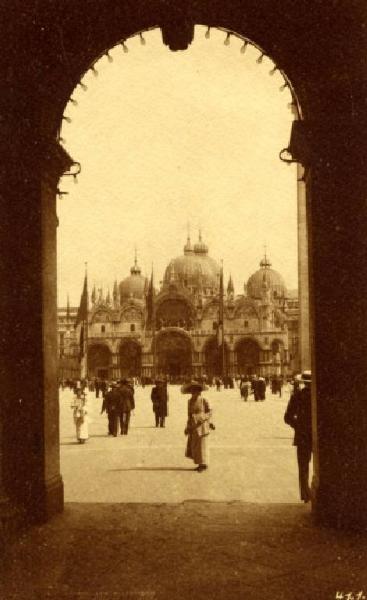 Venezia - Portico - Interno