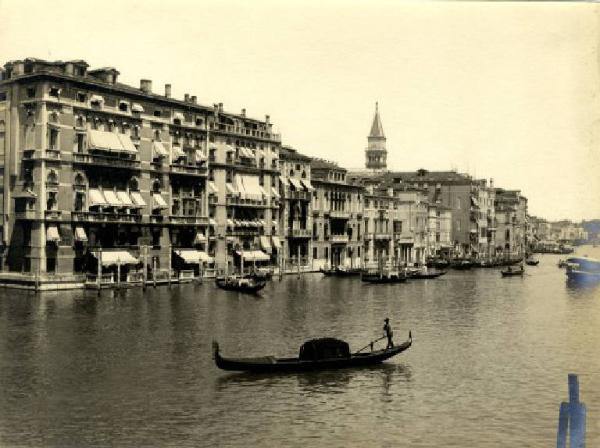 Venezia - Canal Grande - Gondole