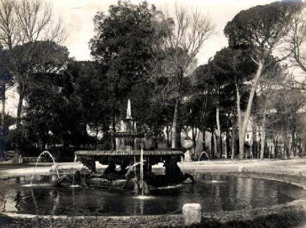 Roma - Villa Borghese - Fontana dei Cavalli Marini - Gian Lorenzo Bernini