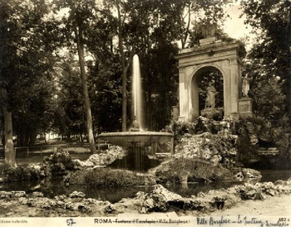 Roma - Villa Borghese - Fontana d'Esculapio