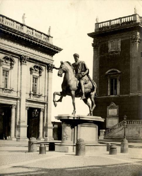 Monumento celebrativo - Monumento a Marco Aurelio - Roma - Piazza del Campidoglio