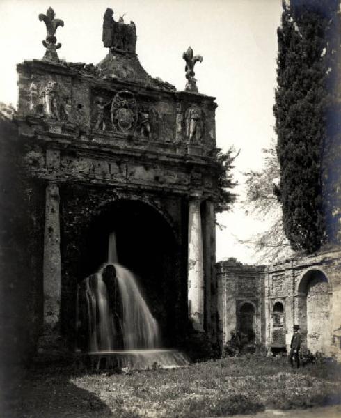 Tivoli - Villa d'Este - Fontana della Civetta