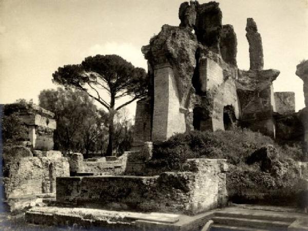 Sito archeologico - Tivoli - Villa Adriana - Biblioteca Palatina