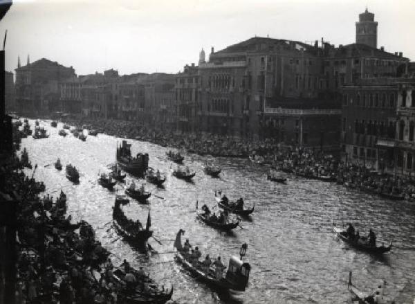 Venezia - Canal Grande - Regata storica - Corteo