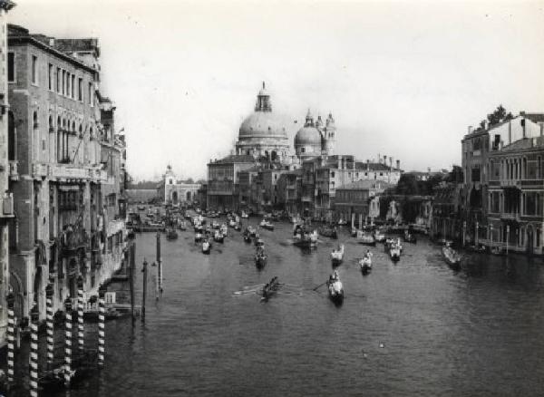 Venezia - Canal Grande - Regata storica