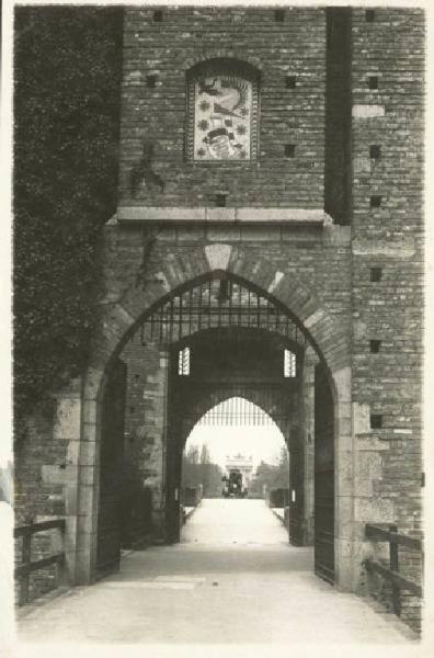 Milano - Castello Sforzesco - Ingresso