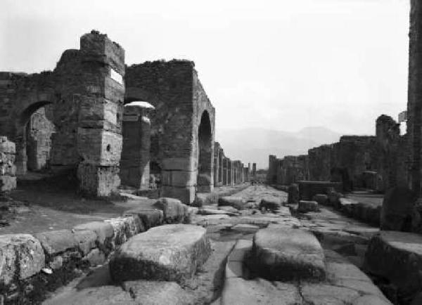 Sito archeologico - Pompei - Via Stabiana - Ruderi