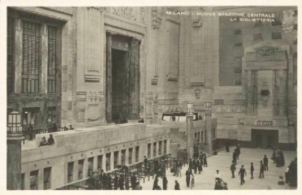 Milano - Stazione Centrale - Interno