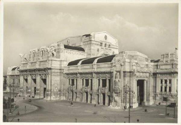 Milano - Stazione Centrale - Facciata