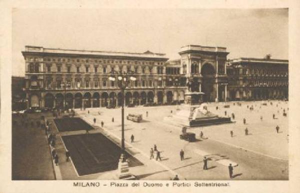 Milano - Piazza del Duomo - Galleria Vittorio Emanuele II e portici