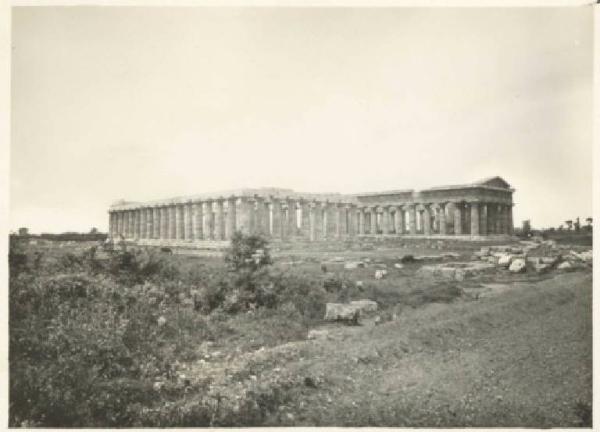 Sito archeologico - Paestum - Tempio di Poseidone e Basilica di Era