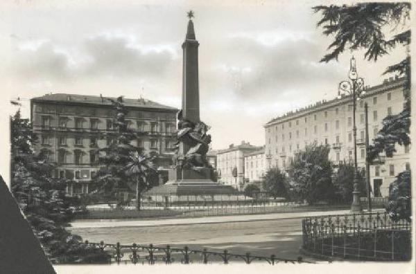 Milano - Piazza Cinque Giornate