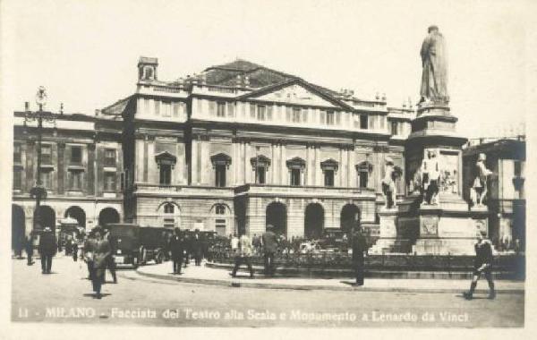 Milano - Piazza della Scala