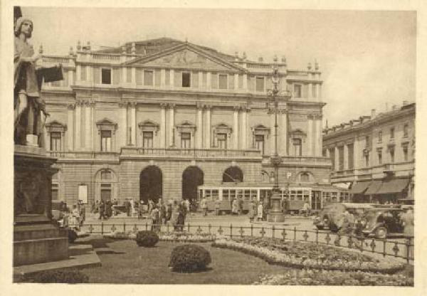 Milano - Piazza della Scala