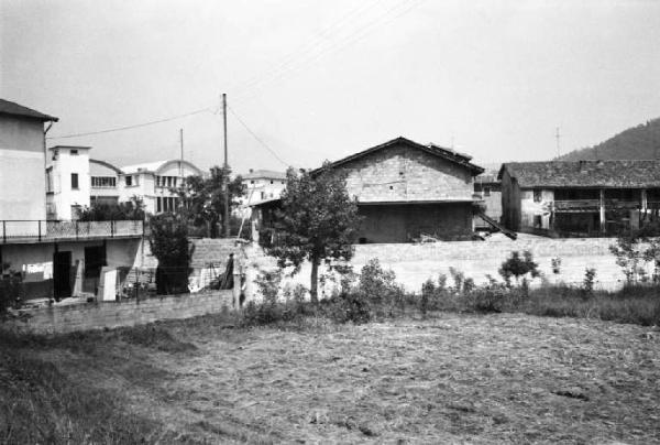 Cascine fuori città