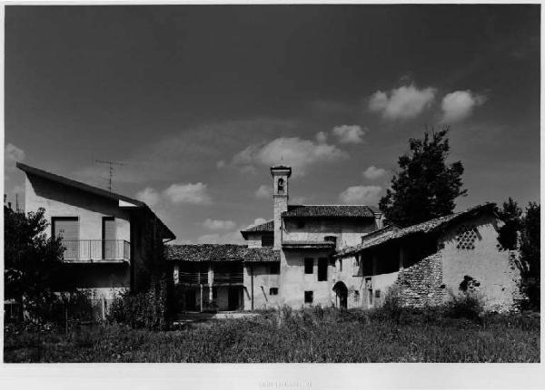 Rescaldina - cascina Pagana - cortile interno