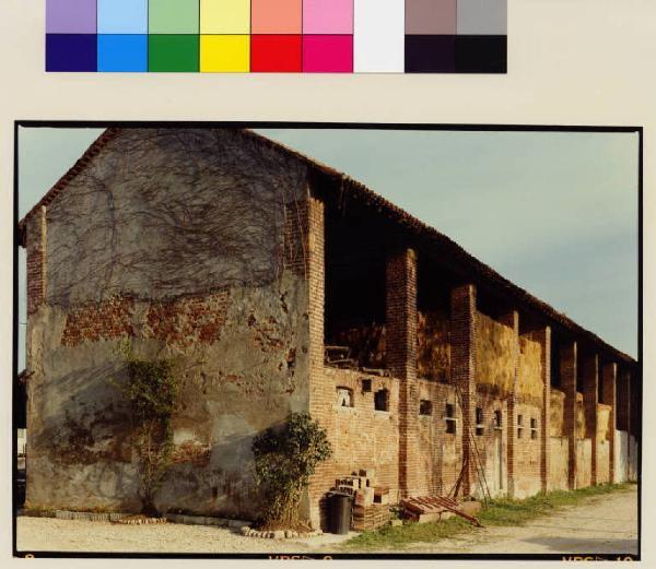 Lodi Vecchio - cascina di San Bassiano - fienile