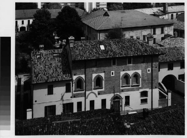 Melegnano - palazzo Brusati