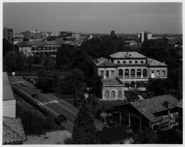 Melegnano - asilo Trombini - centro storico - strada