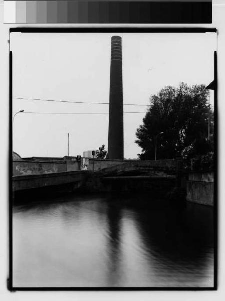 Vaprio d'Adda - Naviglio Martesana - ciminiera