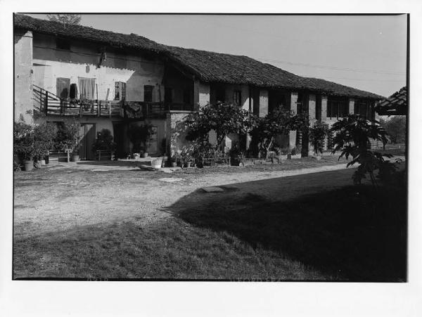 Inzago - cascina Bonetta - cortile interno