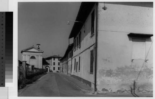 San Giuliano Milanese - chiesa di San Martino - strada