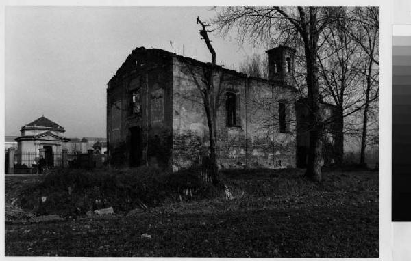 Settimo Milanese - frazione di Vighignolo - chiesa di San Sebastiano - cimitero