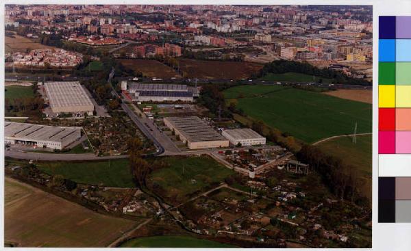 Buccinasco - veduta aerea - campi - zona industriale - metropoli