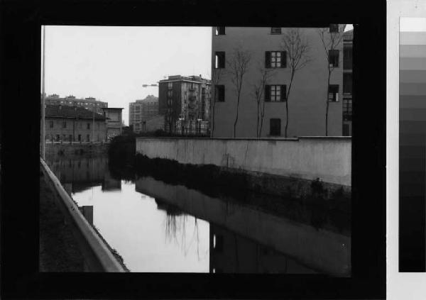 Milano - Naviglio Martesana -  strada nei pressi di Molino Dosso