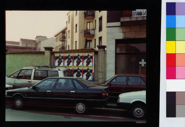 Milano - Naviglio Martesana - via M. Rossa Berra - centro urbano - automobili