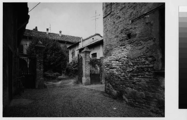 Cologno Monzese - palazzo Sormani - cortile interno