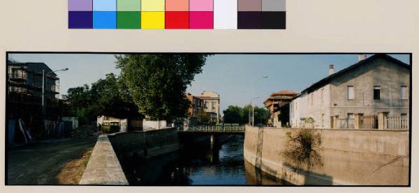 Legnano - fiume Olona - ponte - case