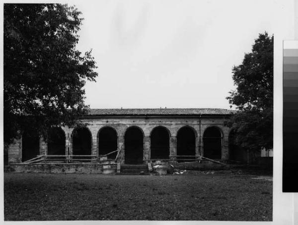 Pessano con Bornago - porticato - parco pubblico Prinetti