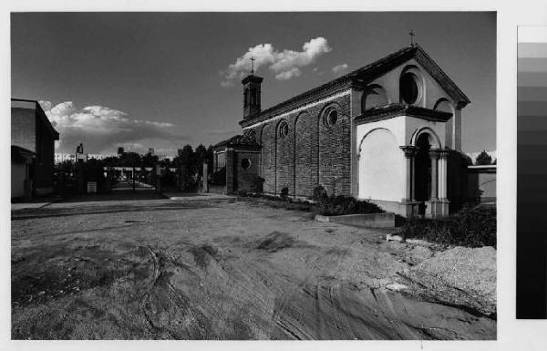 Vimodrone - cimitero - oratorio di Santa Maria Nuova - cappella della Madonna del Pilastrello