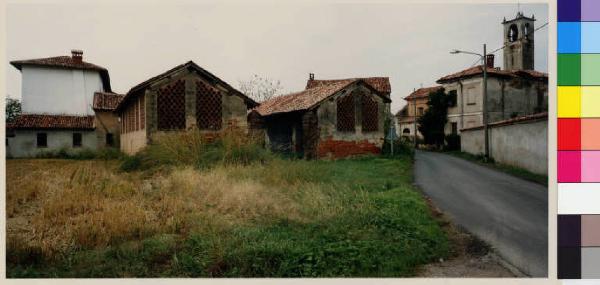 Casarile - frazione di Zavanasco - via  Baselica Bologna - cascina monastica con edifici del XIX secolo