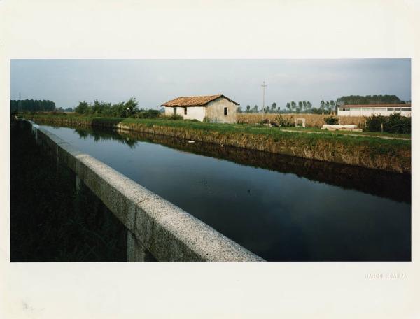 Casarile - Naviglio Pavese - cascine - campi