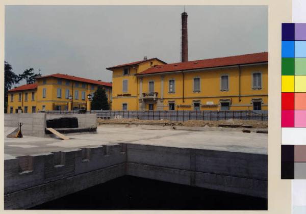 Melzo - piazza Risorgimento - Palazo Invernizzi - cantiere