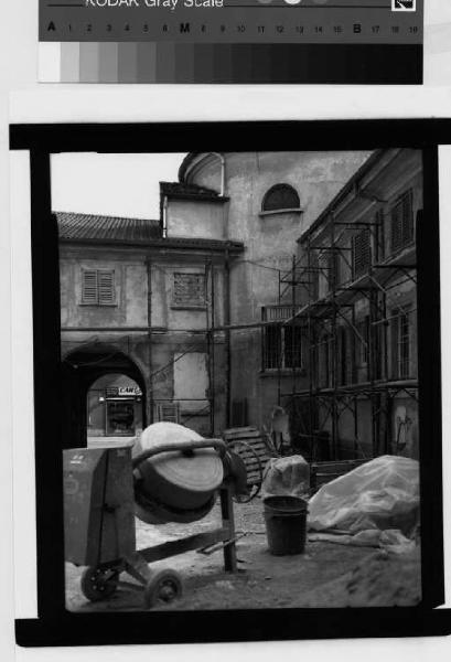 Paderno Dugnano - frazione di palazzolo - cortile interno - convitto Torelli - chiesa di San Martino