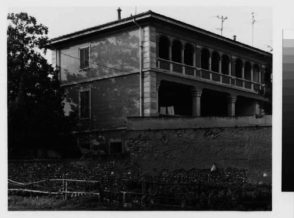 Trezzo sull'Adda - cascina Cavour nei pressi dell'aia della cascina Variola