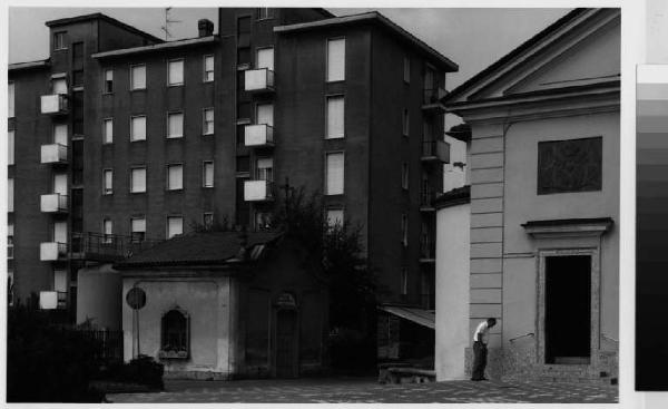 Ornago - chiesa dell'Addolorata - edificio a torre