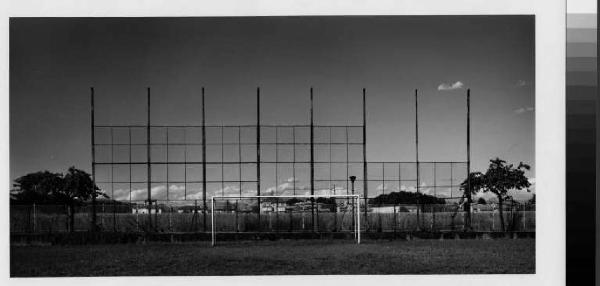 Limbiate - frazione di Pinzano - campo da calcio all'interno dell'ospedale Antonini