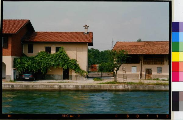 Turbigo - Naviglio - abitazioni - fienile